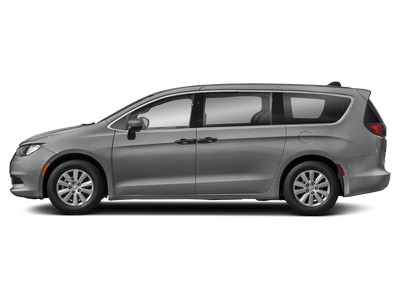 2020 Chrysler Voyager LX