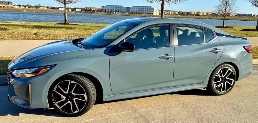 A photo of a Sentra SR model.