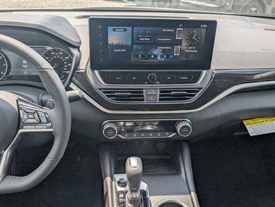 2026 Nissan Altima SR