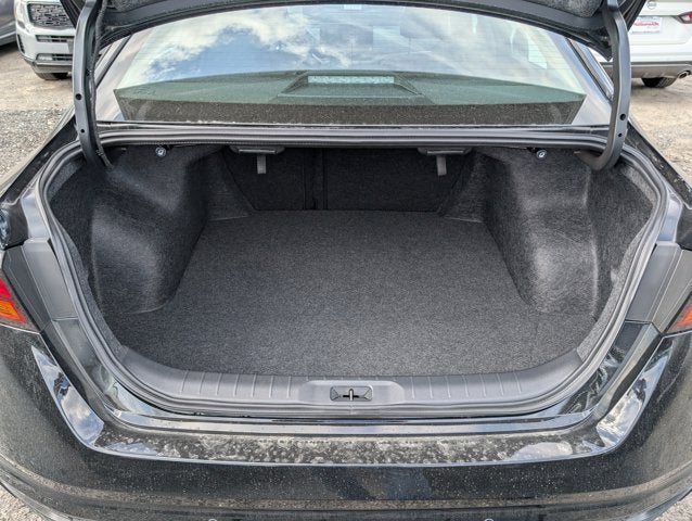 2026 Nissan Altima SR