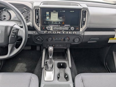 2025 Nissan Frontier SV