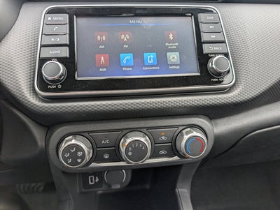 2025 Nissan Kicks Play S