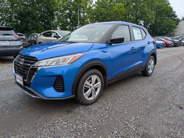 2025 Nissan Kicks Play S