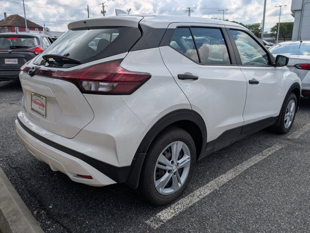 2025 Nissan Kicks Play S