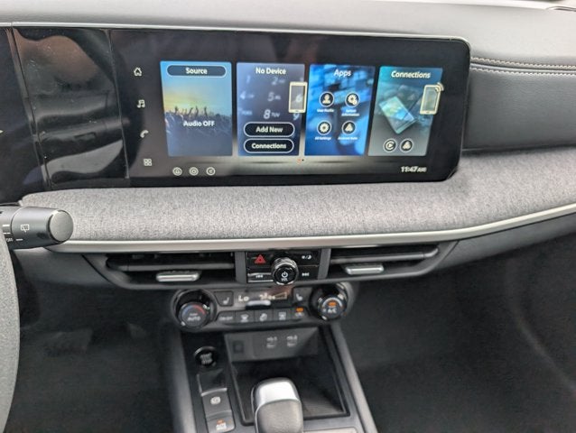 2027 Nissan Kicks SV