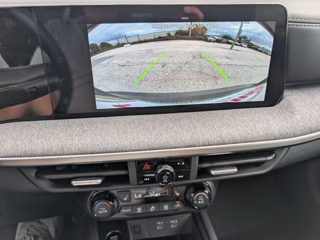 2027 Nissan Kicks SV