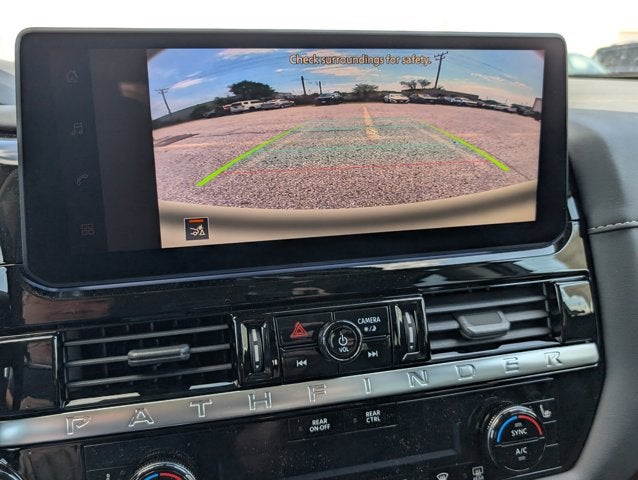 2026 Nissan Pathfinder SV