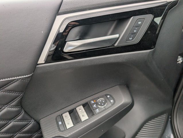 2026 Nissan Rogue Plug-In Hybrid Platinum