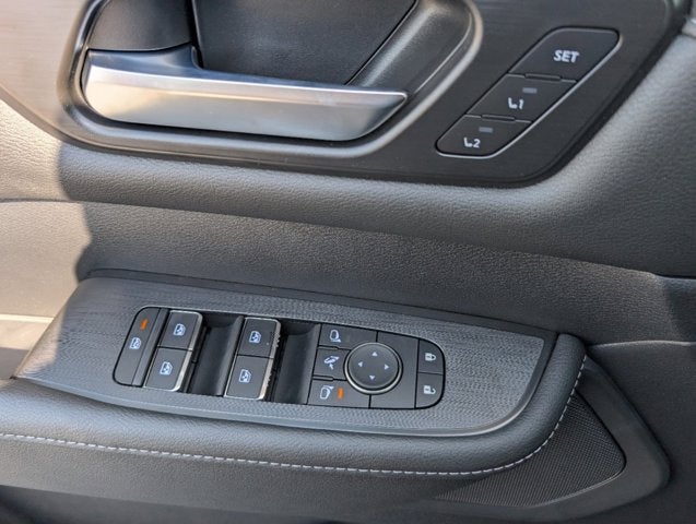 2025 Nissan Armada SL