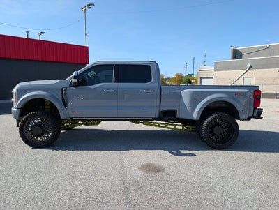 2024 Ford Super Duty F-450 Pickup Limited