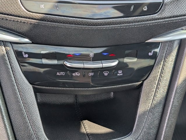 2023 Cadillac XT5 AWD Sport