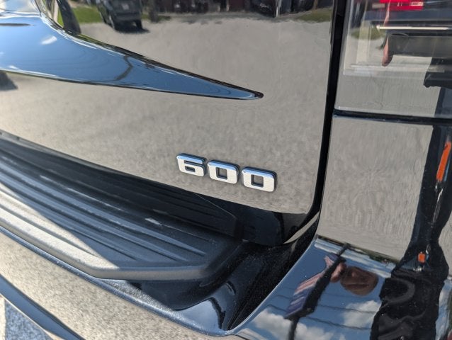 2022 Cadillac Escalade Sport