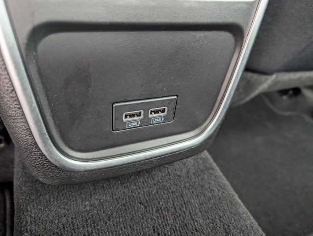 2022 Chrysler 300 Touring