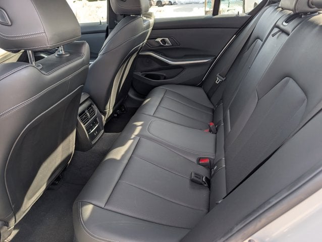 2025 BMW 3 Series 330i