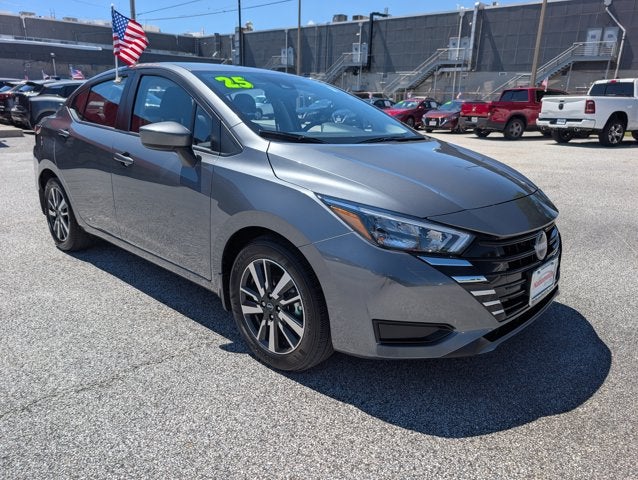 2025 Nissan Versa SV