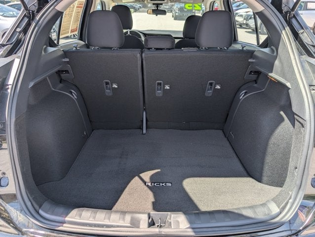 2024 Nissan Kicks S