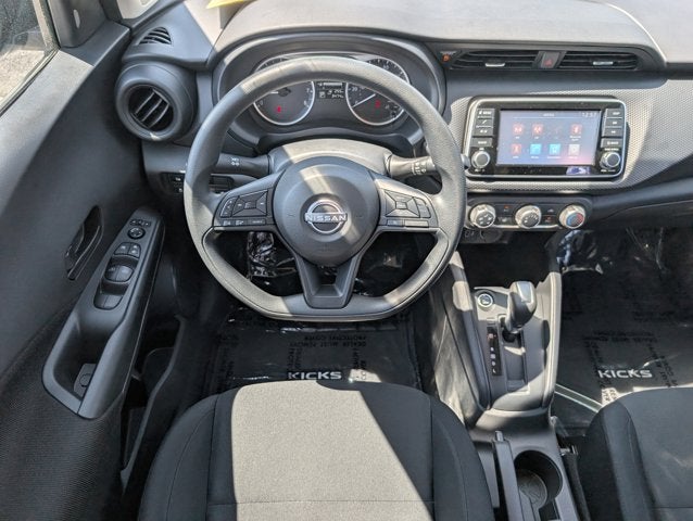 2024 Nissan Kicks S