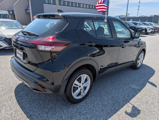 2024 Nissan Kicks S