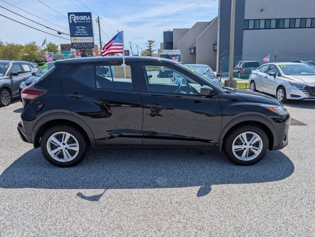 2024 Nissan Kicks S