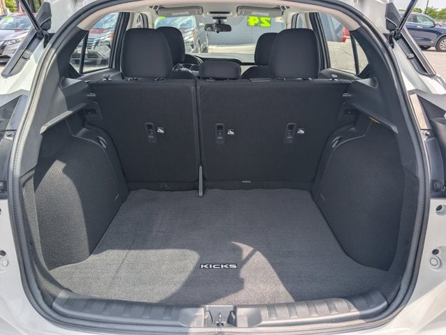 2024 Nissan Kicks S