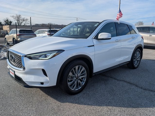 2025 INFINITI QX50 PURE