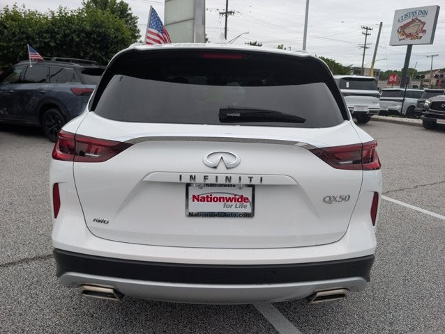 2023 INFINITI QX50 LUXE