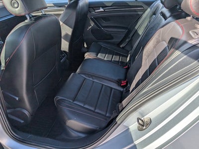 2017 Volkswagen Golf GTI SE