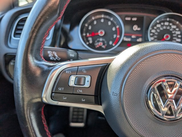 2017 Volkswagen Golf GTI SE