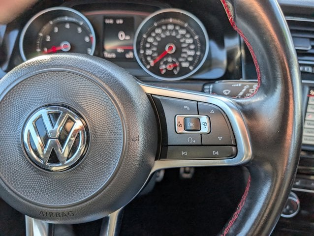 2017 Volkswagen Golf GTI SE