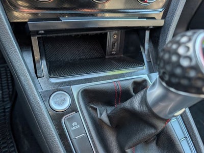 2017 Volkswagen Golf GTI SE