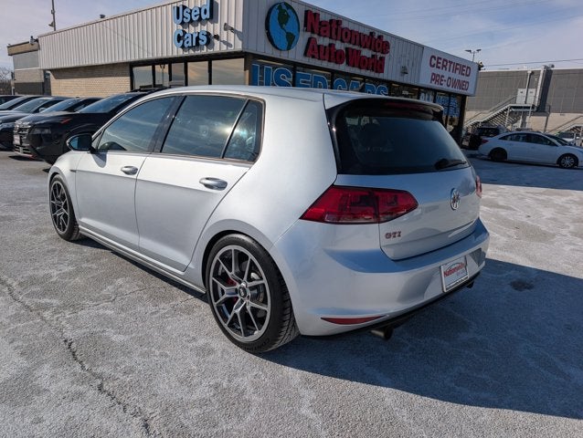 2017 Volkswagen Golf GTI SE