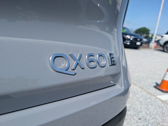 2026 INFINITI QX60 LUXE