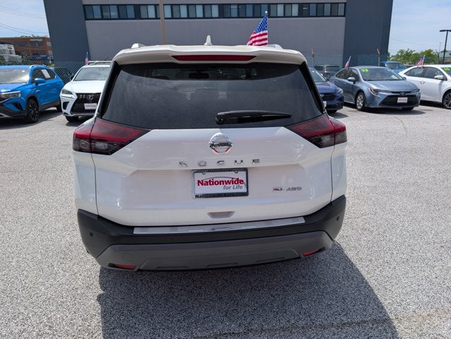 2021 Nissan Rogue SL