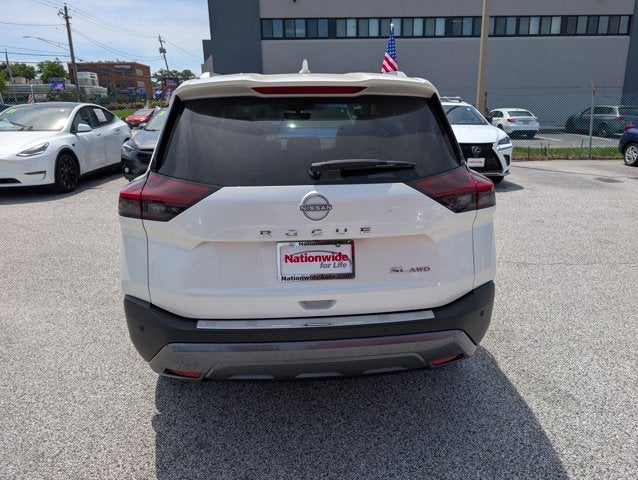 2023 Nissan Rogue SL