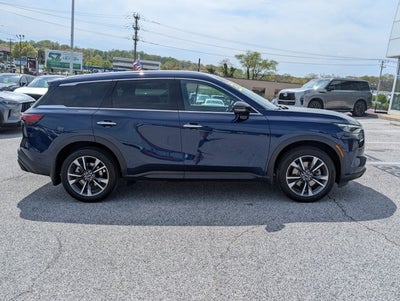 2023 INFINITI QX60 LUXE