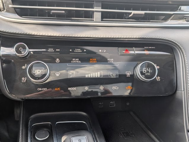 2023 INFINITI QX60 LUXE