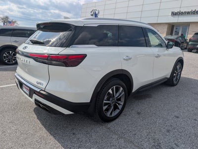 2023 INFINITI QX60 LUXE