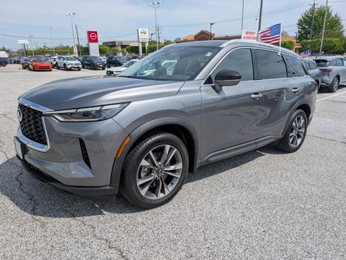2023 INFINITI QX60 LUXE
