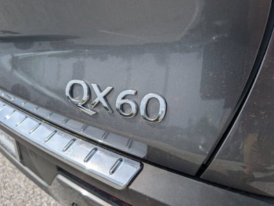 2023 INFINITI QX60 LUXE