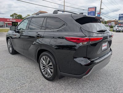 2021 Toyota Highlander Platinum