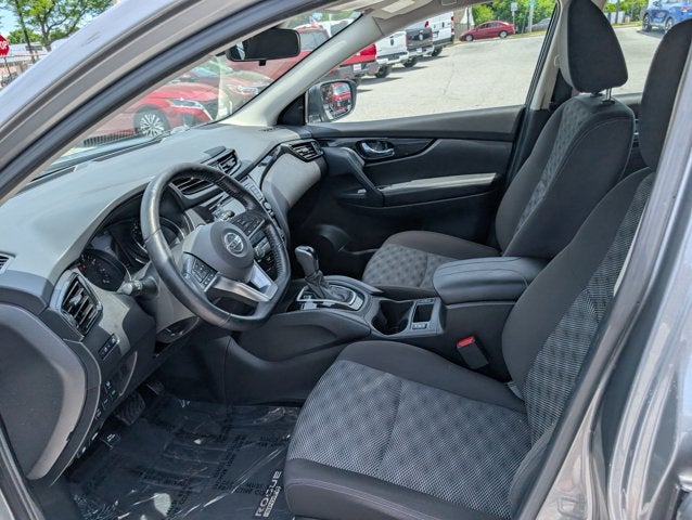 2022 Nissan Rogue Sport SV