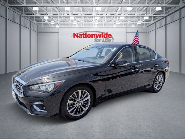 2023 INFINITI Q50 LUXE