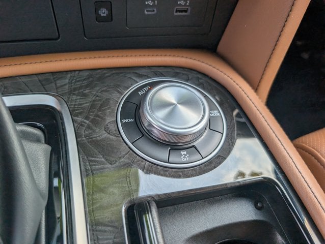 2023 INFINITI QX80 SENSORY