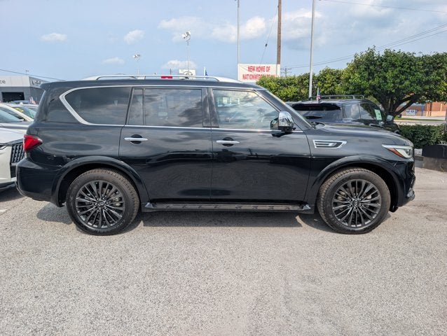 2023 INFINITI QX80 SENSORY