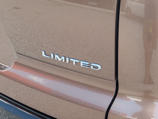 2025 Toyota Crown Signia Limited
