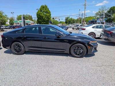 2025 Kia K5 LXS