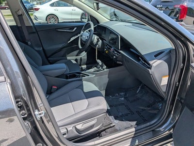 2025 Kia Niro LX