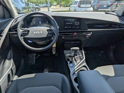 2025 Kia Niro LX