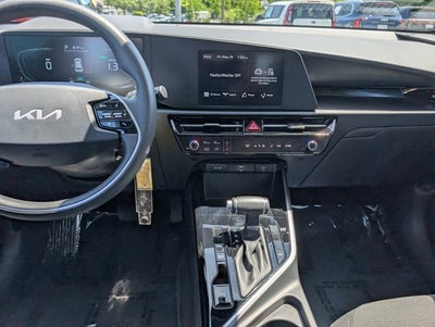 2025 Kia Niro LX