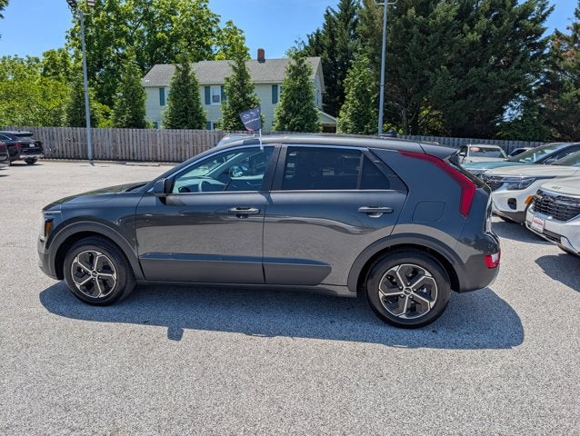 2025 Kia Niro LX